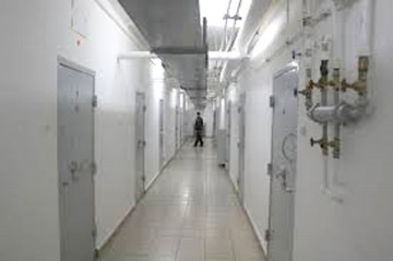 Tineri cercetaţi de poliţiştii Secţiei 1 pentru furt calificat